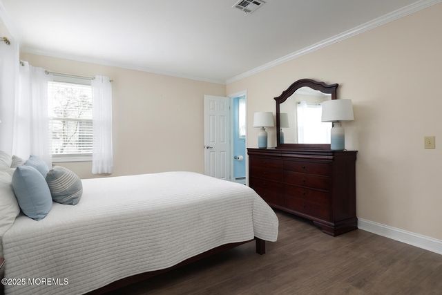 25 Purnell Street, Toms River, NJ 08757