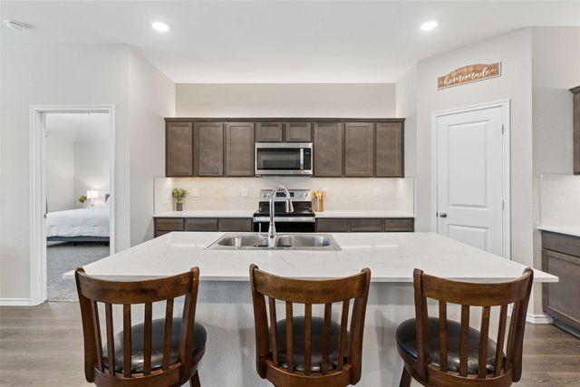 702 Cistern Way, Royse City, TX 75189