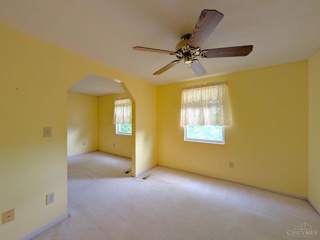 216 Francisridge Drive, Delhi Twp, OH 45238