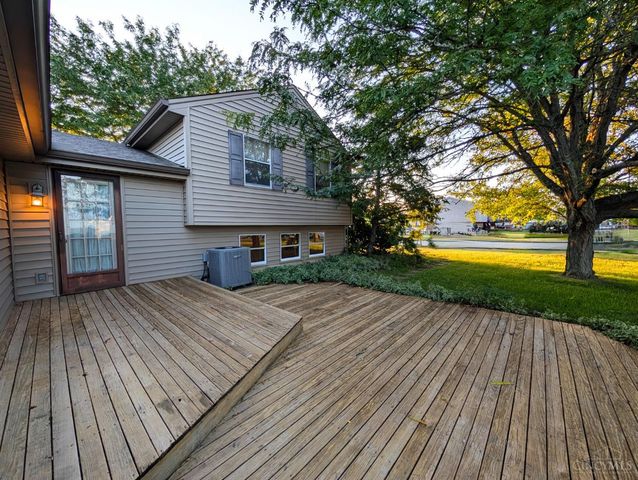 216 Francisridge Drive, Delhi Twp, OH 45238