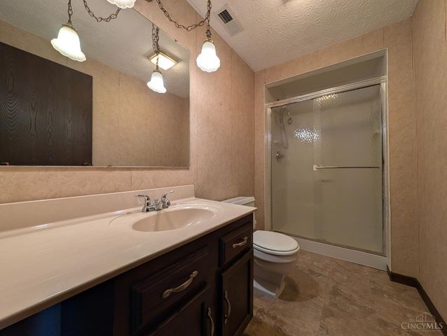 216 Francisridge Drive, Delhi Twp, OH 45238