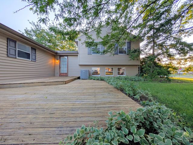 216 Francisridge Drive, Delhi Twp, OH 45238