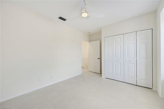 1580 Clermont DR L-202, Naples, FL 34109