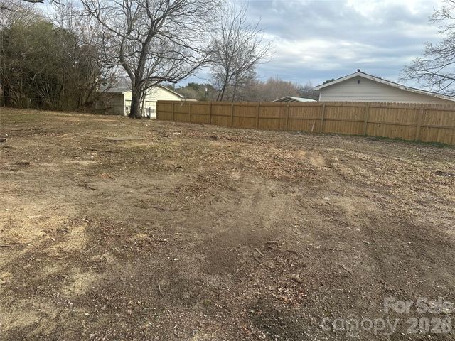 214 S Main Street, Faith, NC 28041