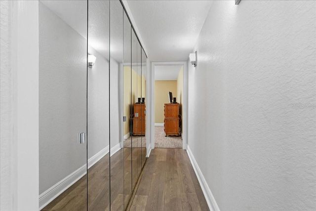 2616 COVE CAY DRIVE 105, Clearwater, FL 33760