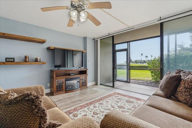 2616 COVE CAY DRIVE 105, Clearwater, FL 33760