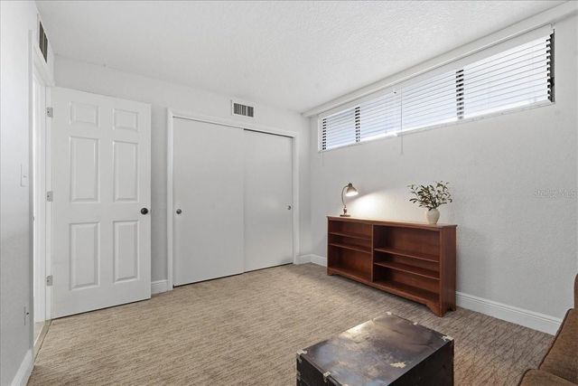 2616 COVE CAY DRIVE 105, Clearwater, FL 33760