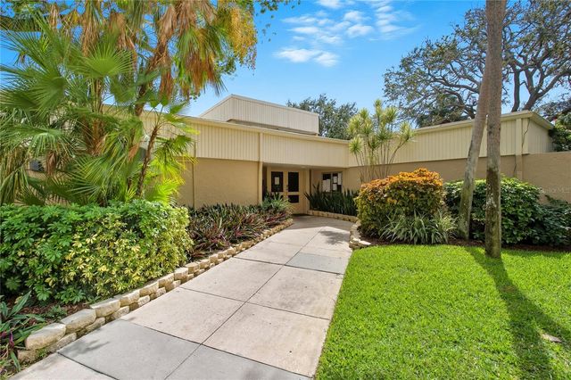 2616 COVE CAY DRIVE 105, Clearwater, FL 33760