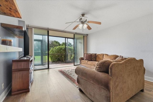 2616 COVE CAY DRIVE 105, Clearwater, FL 33760