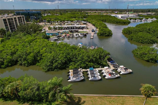 2616 COVE CAY DRIVE 105, Clearwater, FL 33760