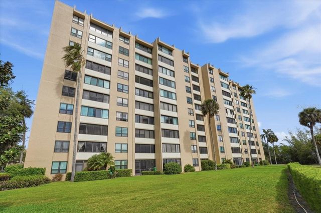 2616 COVE CAY DRIVE 105, Clearwater, FL 33760