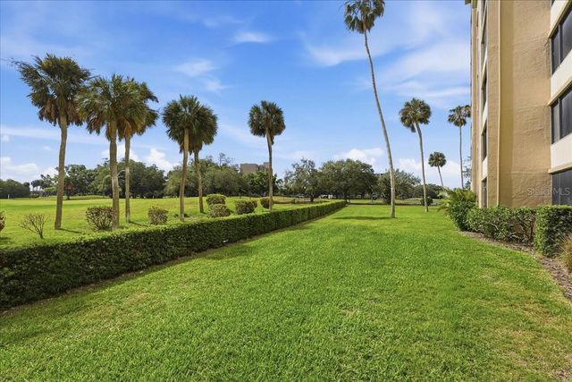 2616 COVE CAY DRIVE 105, Clearwater, FL 33760