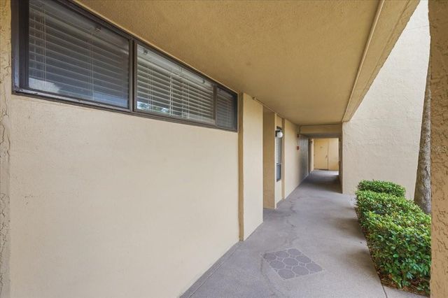 2616 COVE CAY DRIVE 105, Clearwater, FL 33760