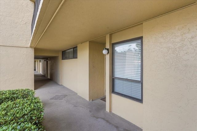 2616 COVE CAY DRIVE 105, Clearwater, FL 33760