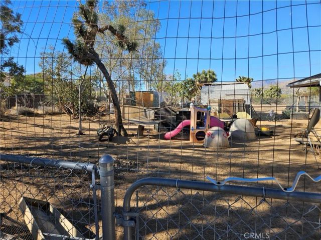 7990 Acoma, Yucca Valley, CA 92284