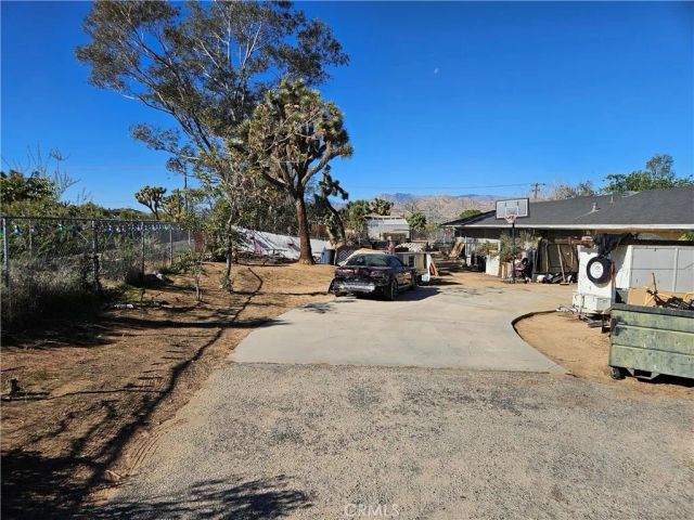 7990 Acoma, Yucca Valley, CA 92284