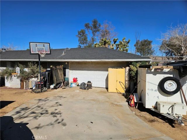 7990 Acoma, Yucca Valley, CA 92284