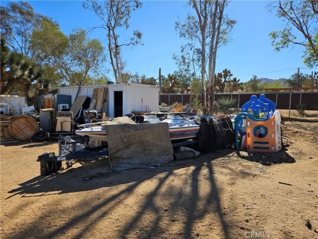 7990 Acoma, Yucca Valley, CA 92284