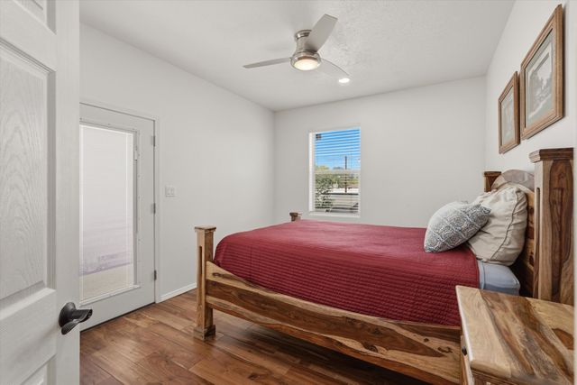 503 Martinez Drive NE, Albuquerque, NM 87102