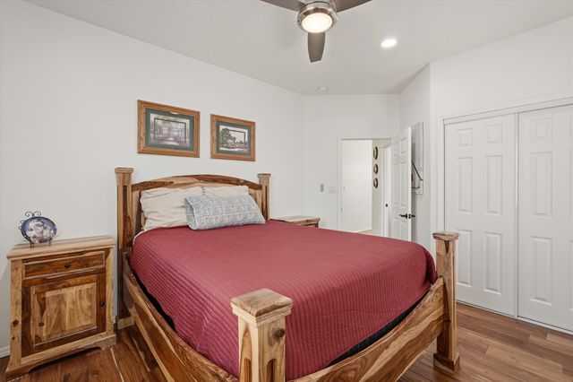 503 Martinez Drive NE, Albuquerque, NM 87102
