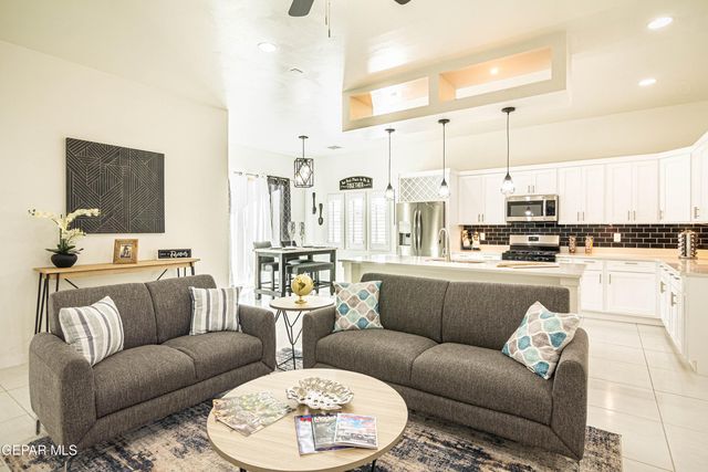 15384 Imagine Drive, El Paso, TX 79938