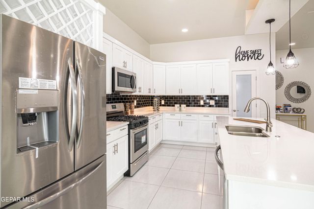 15384 Imagine Drive, El Paso, TX 79938