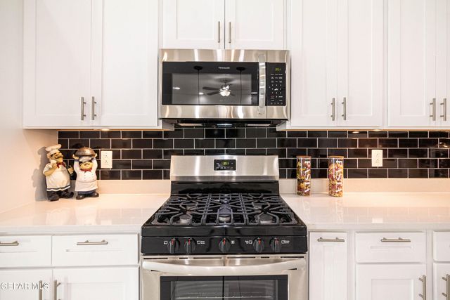 15384 Imagine Drive, El Paso, TX 79938