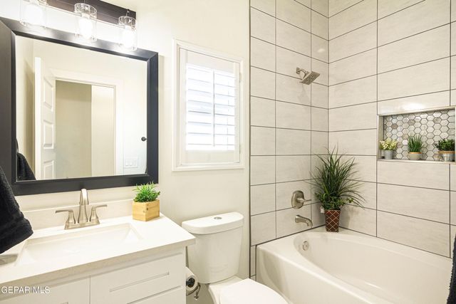 15384 Imagine Drive, El Paso, TX 79938