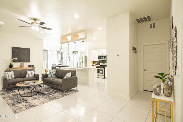 15384 Imagine Drive, El Paso, TX 79938