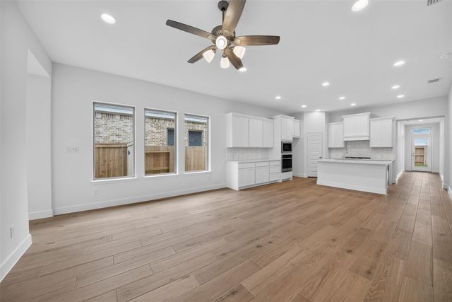 27330 Scarlet Paint Brush Drive, Hockley, TX 77447