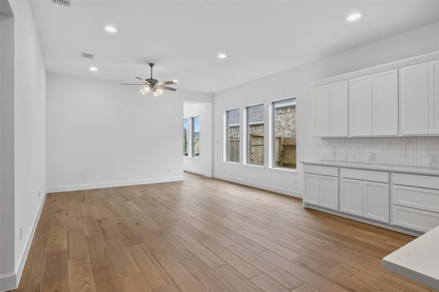 27330 Scarlet Paint Brush Drive, Hockley, TX 77447