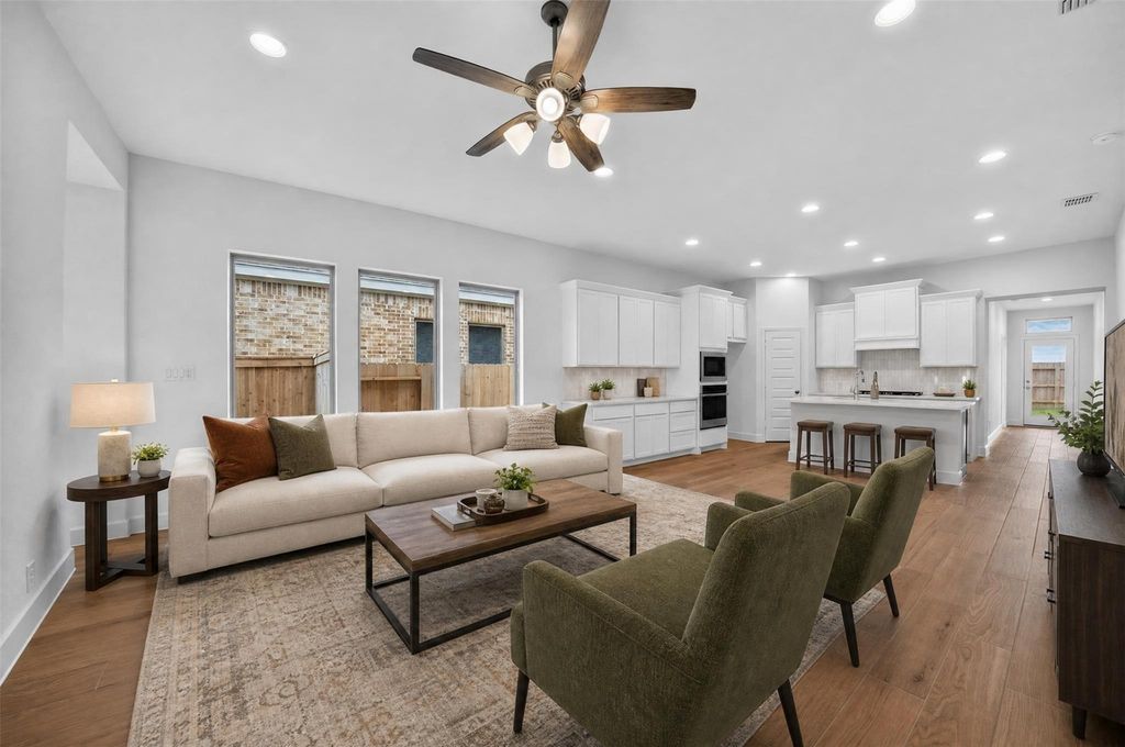 27330 Scarlet Paint Brush Drive, Hockley, TX 77447