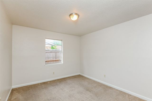 800 Matthews Court, Arlington, TX 76012