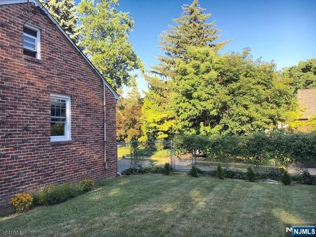 408 Washington Avenue, Montclair, NJ 07042