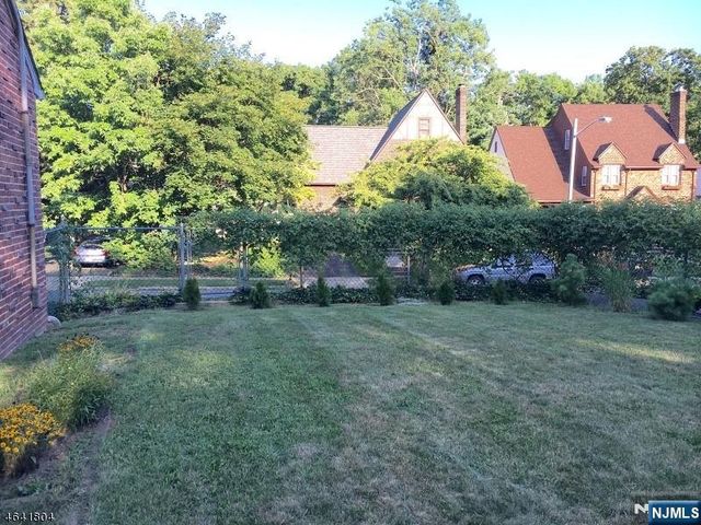 408 Washington Avenue, Montclair, NJ 07042