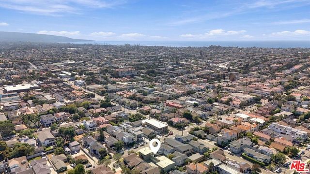 2107 Voorhees Avenue, Redondo Beach, CA 90278