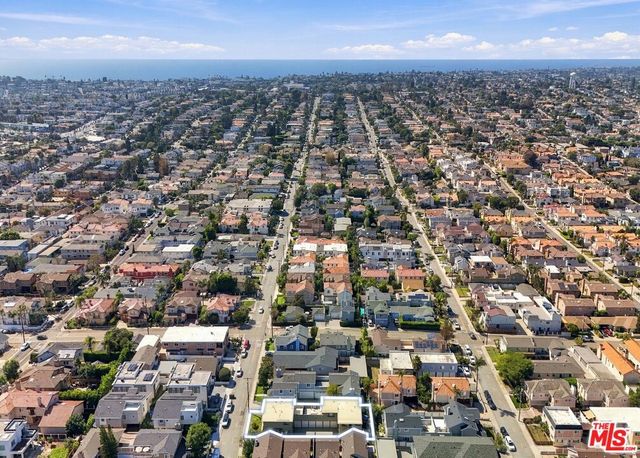 2107 Voorhees Avenue, Redondo Beach, CA 90278
