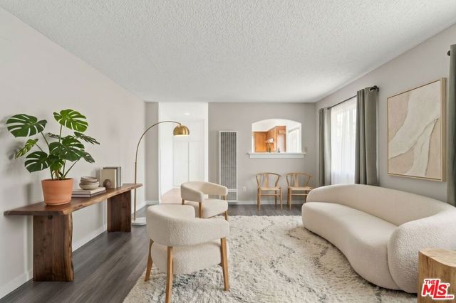 2107 Voorhees Avenue, Redondo Beach, CA 90278