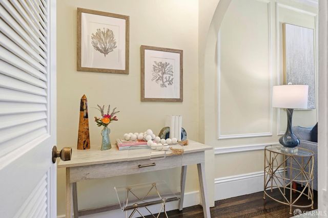 1865 California Street 2, San Francisco, CA 94109