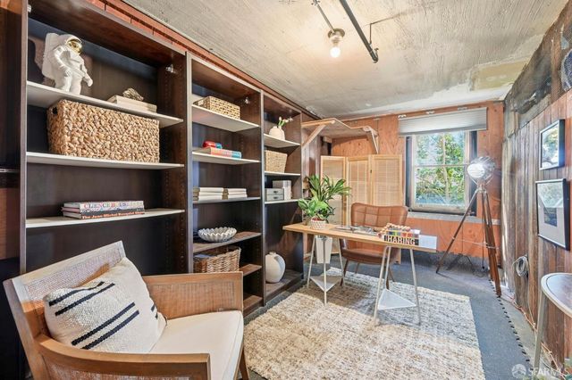 1865 California Street 2, San Francisco, CA 94109