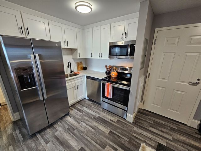 101 Cedar Street 707, Providence, RI 02903