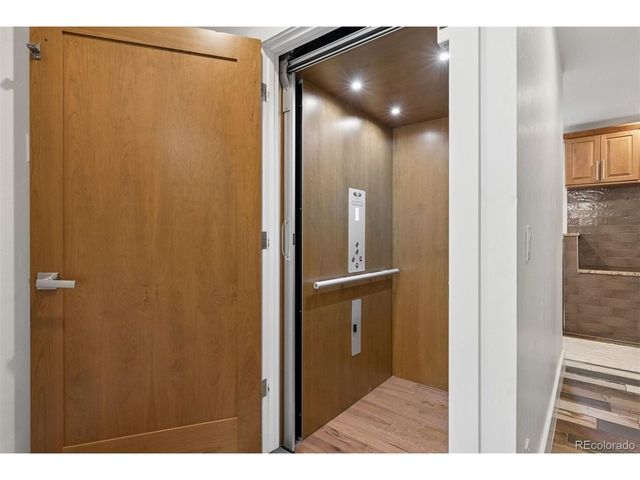 4301 E 6th Avenue Pkwy, Denver, CO 80220