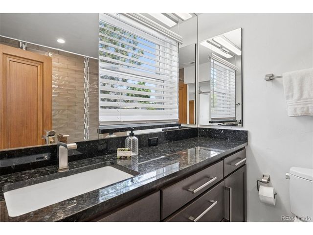 4301 E 6th Avenue Pkwy, Denver, CO 80220