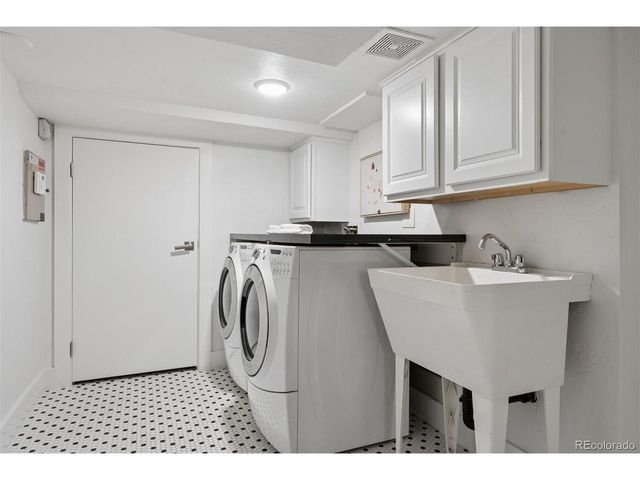4301 E 6th Avenue Pkwy, Denver, CO 80220