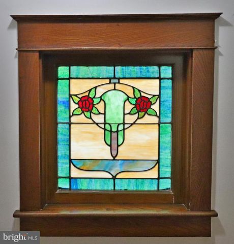 320 S 9TH ST, Akron, PA 17501