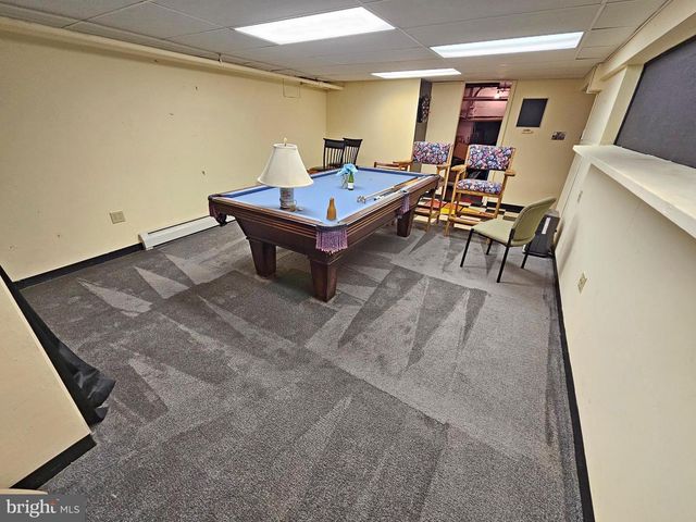 320 S 9TH ST, Akron, PA 17501