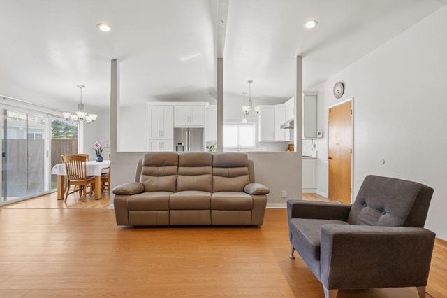 3011 Fasman Drive, San Bruno, CA 94066