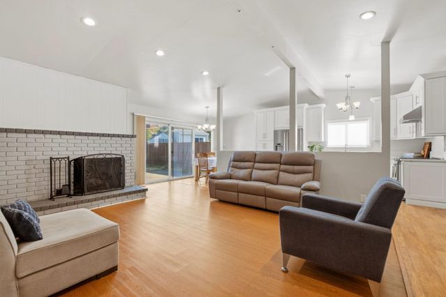 3011 Fasman Drive, San Bruno, CA 94066