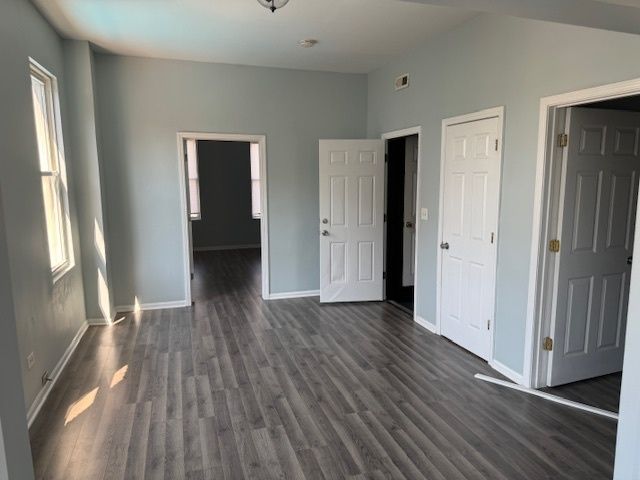 8307 S BURLEY Avenue, Chicago, IL 60617