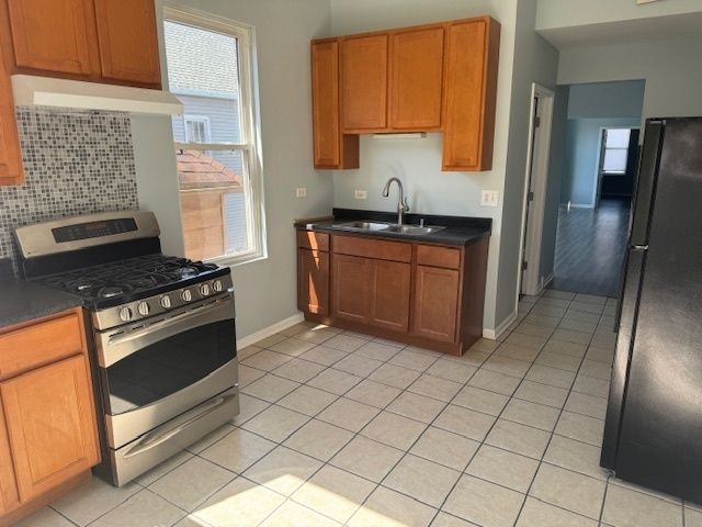 8307 S BURLEY Avenue, Chicago, IL 60617